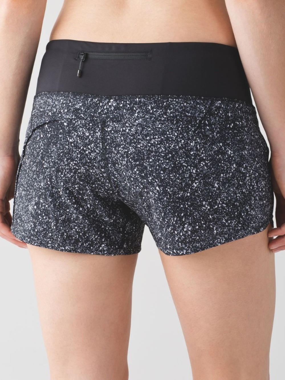Lululemon Run Times Short | Mini Splatter White Black | Size 6